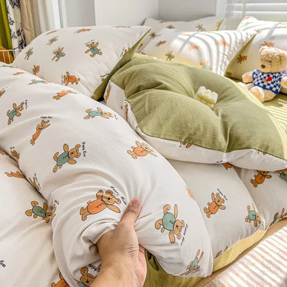 DecorBites™ Cotton Flower Printed Comforter Set: Breathable Double-Layer Yarn, Soft Bedding for Girls