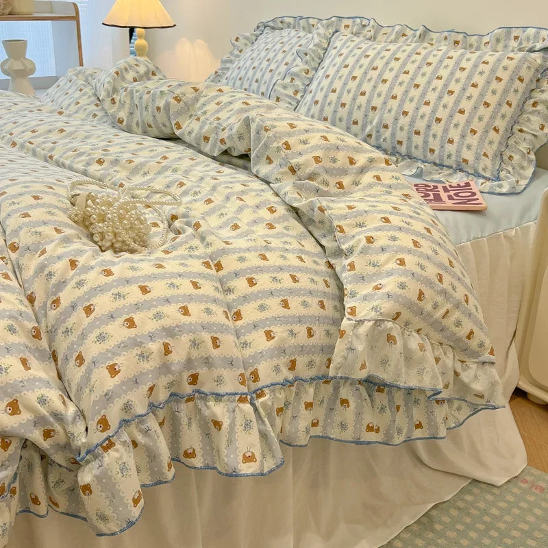 Printed Lace Bedding Set