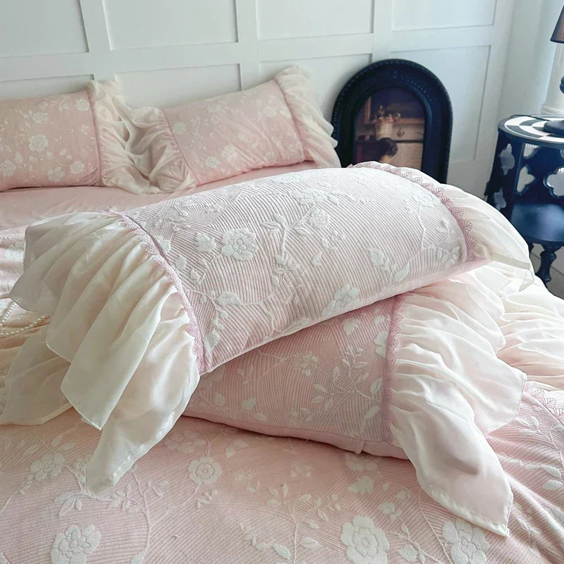 Velvet Ruffled Bedding Set