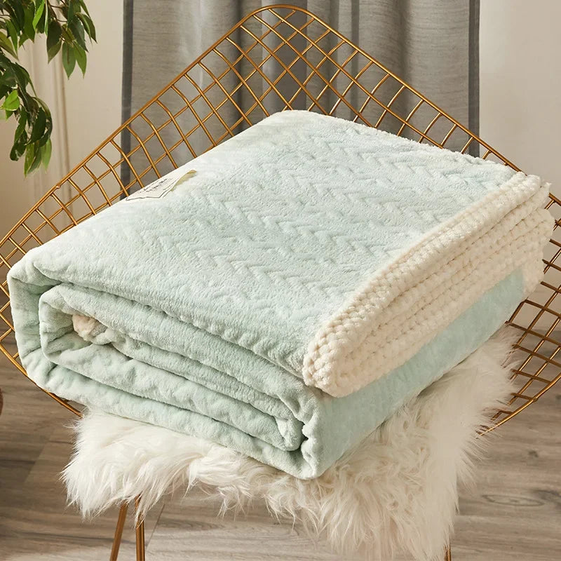 DecorBites™ Coral Fleece Flannel Blanket: Cozy Single/Queen Size Little Quilt - Winter Office/Dorm Warmth