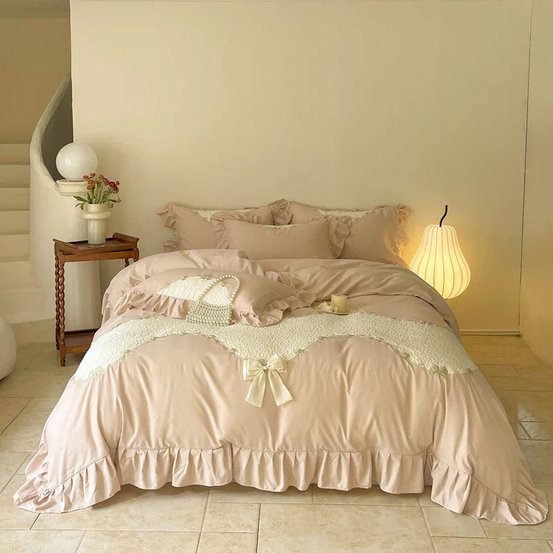 Multicolor Lace Bedding Set