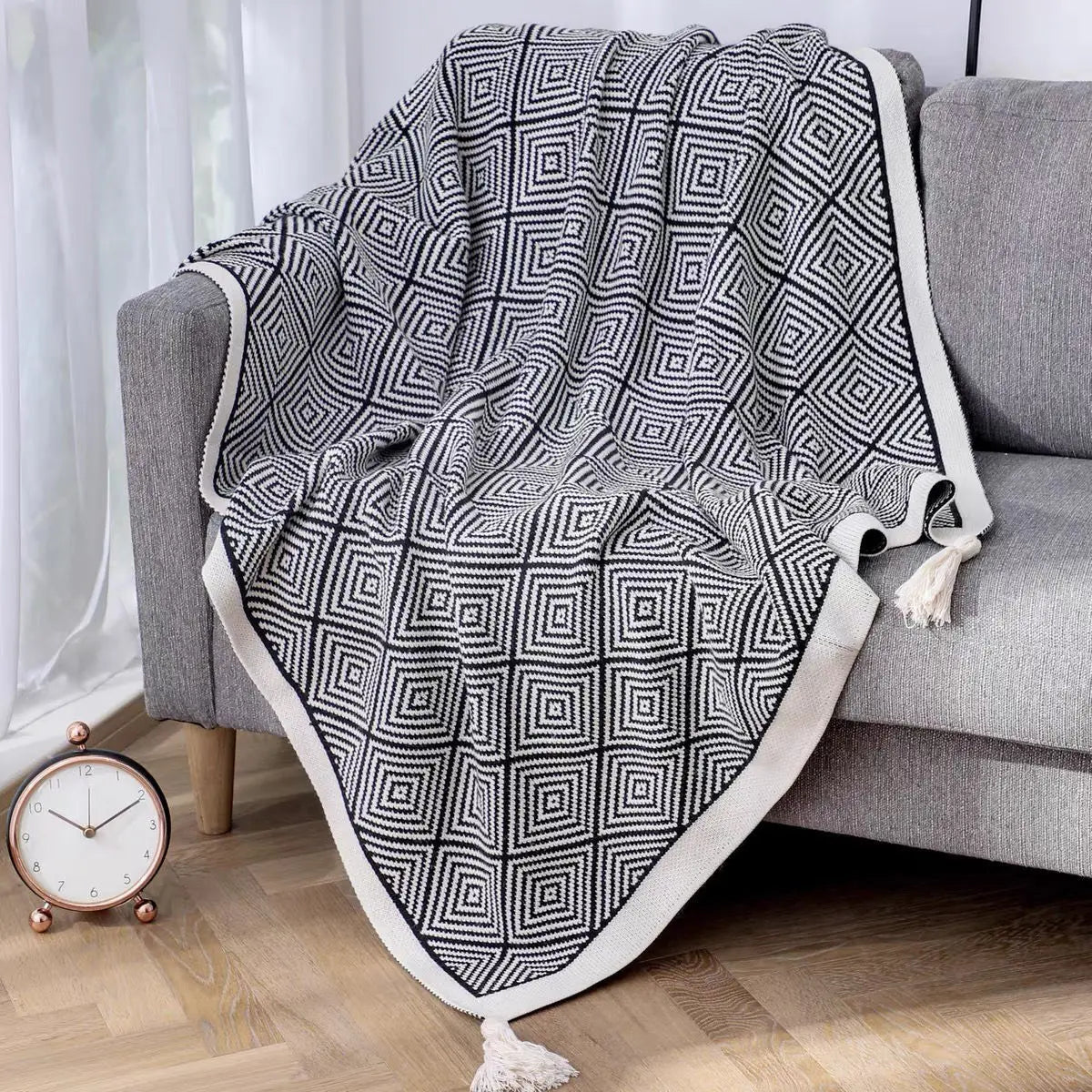 DecorBites™ Geometric Tassel Blanket - Nordic Style Sofa Throw and Bohemian Decor Rug