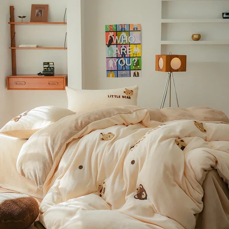 DecorBites™ Embroidered Fleece Winter Bedding Set: Duvet Cover, Sheet, Quilt, Pillowcases