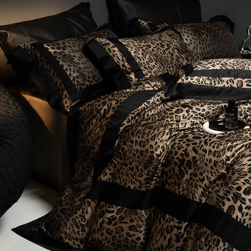 DecorBites™ Leopard Print Luxury Bedding Set - Queen/King Size Duvet Cover, Sheet, Pillowcases