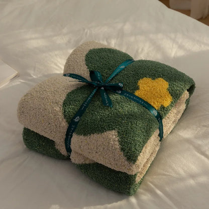 DecorBites™ Korean Kawaii Flower Blanket: Soft Carpet for Bedroom, Sofa, Office - Single Tapestry Throw Blanket