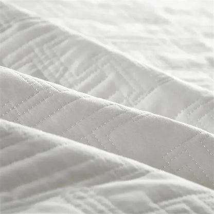 DecorBites™ Cotton Coverlet Bedspread Set with Thick Quilting for Luxurious Bedding