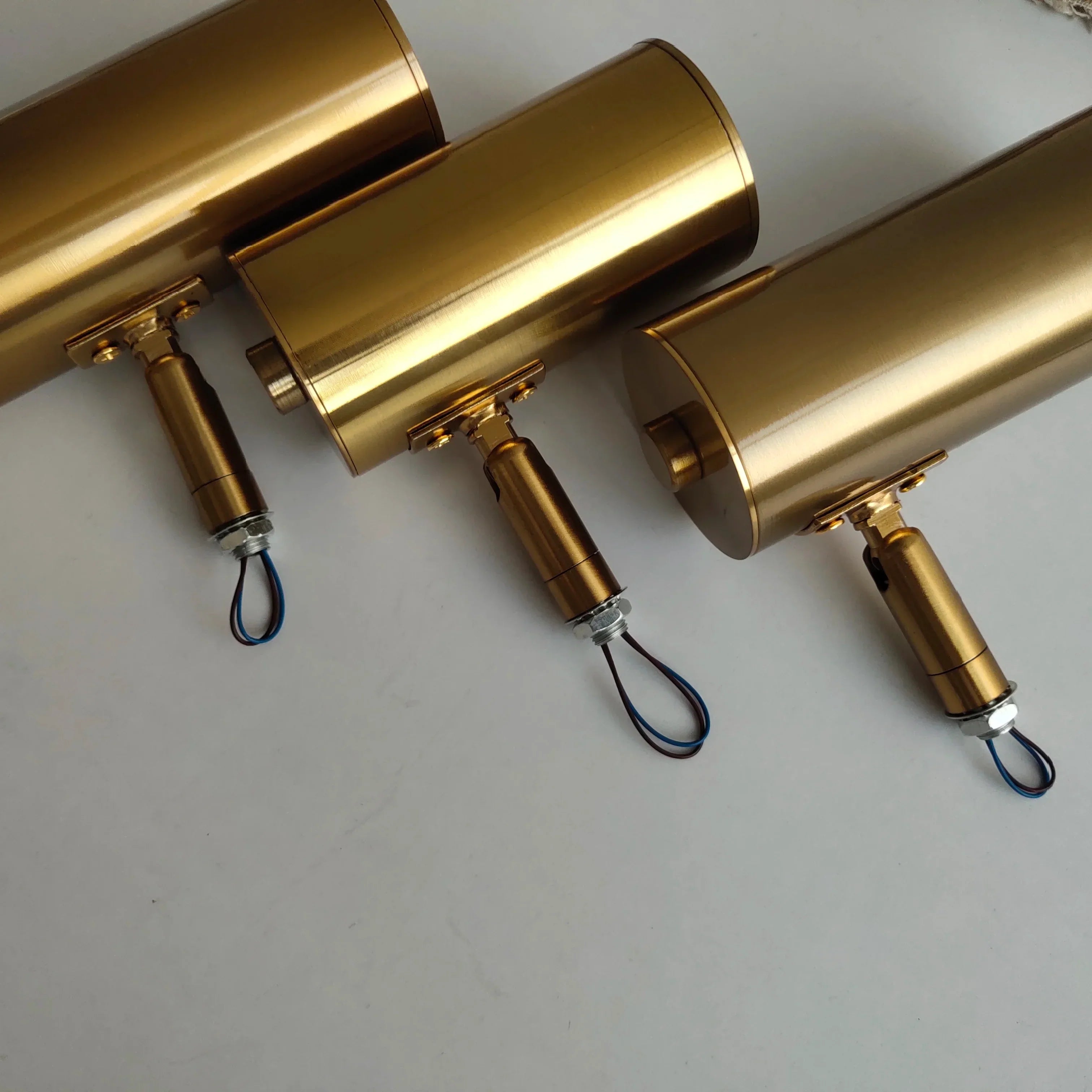 Gold Iron Art Wall Lamp