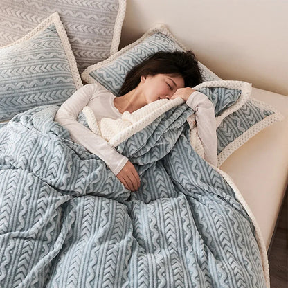 DecorBites™ Coral Fleece Flannel Blanket: Cozy Single/Queen Size Little Quilt - Winter Office/Dorm Warmth