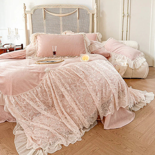 DecorBites™ French Lace Ruffles Princess Wedding Bedding Set, Velvet Fleece Duvet Cover Set