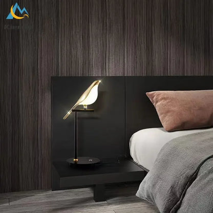 DecorBites™ Crow LED Floor Lamp - Nordic Minimalist Magpie Bird Table Light