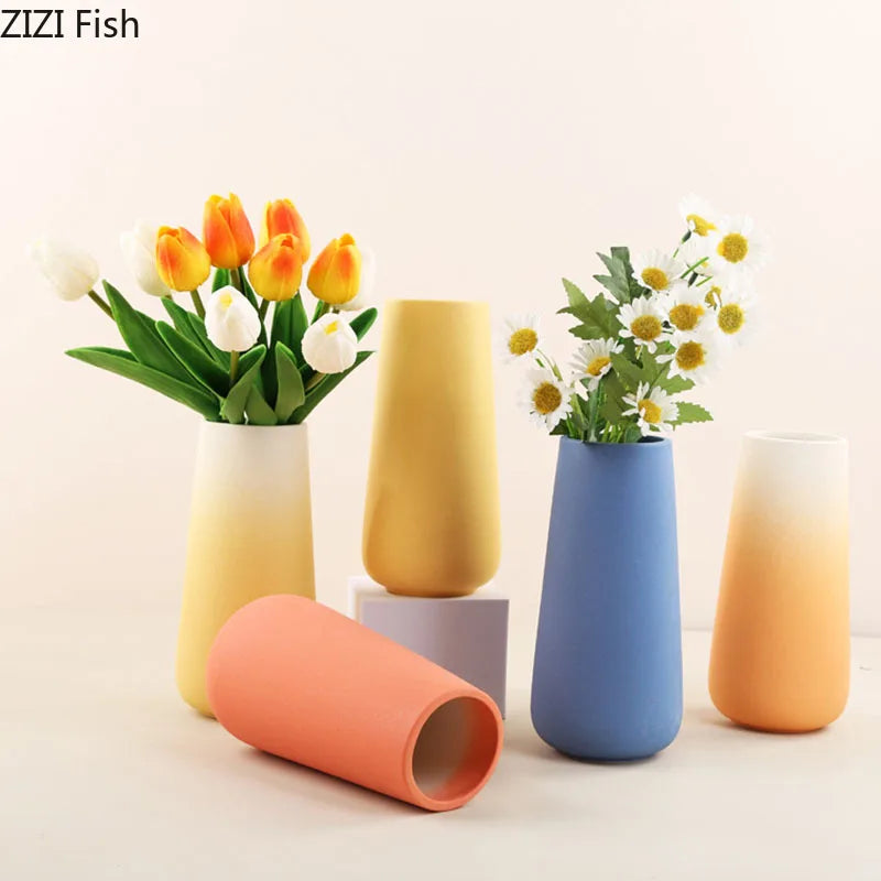 Gradient Cylinder Ceramic Vase