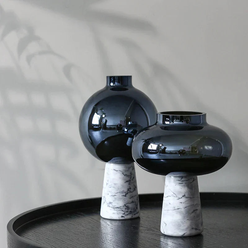 DecorBites™ Geometric Circle Star Glass Vase: Handicraft Home Decor Flower Arrangement Accessory