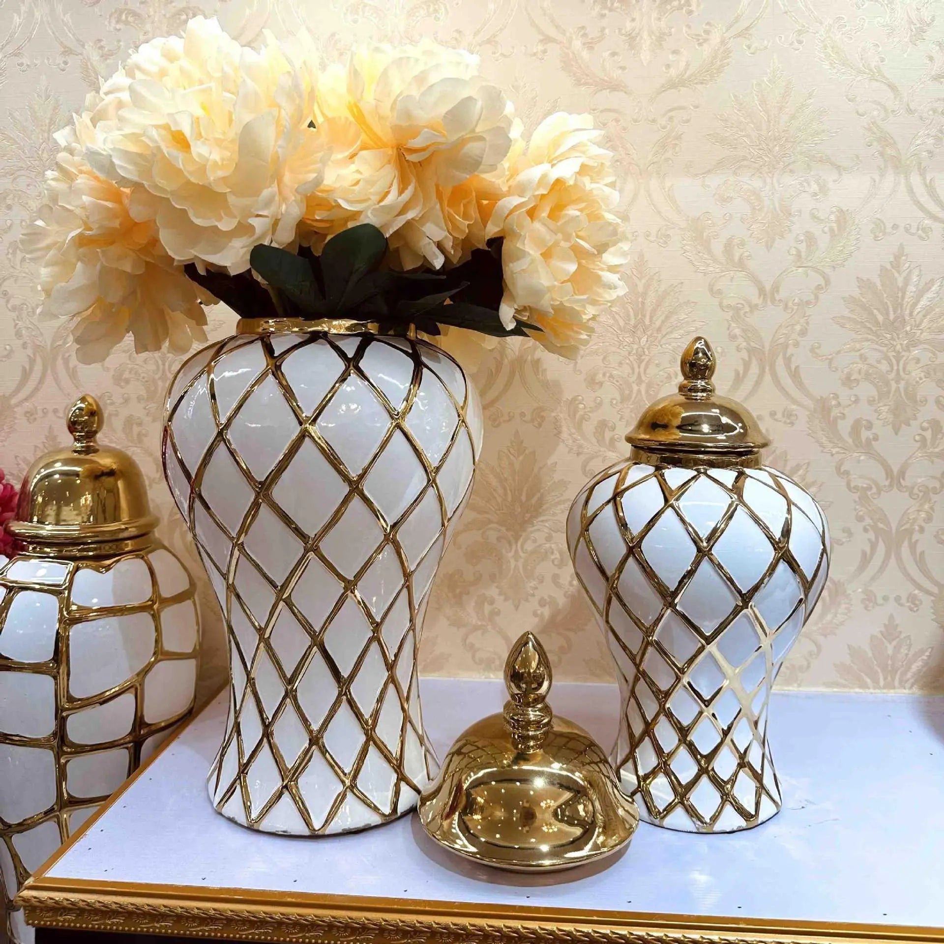 Gold Diamond Porcelain Jar