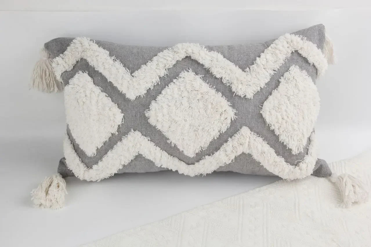 DecorBites™ Geometric Tufted Tassel Cushion Cover 30x50cm