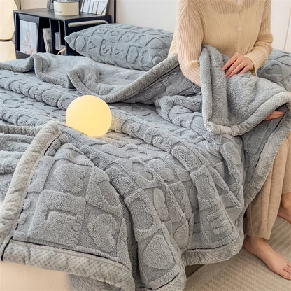 DecorBites™ Cozy Jacquard Taffeta & Flannel Nap Blanket - Warm, Thick Comforter for Bedroom
