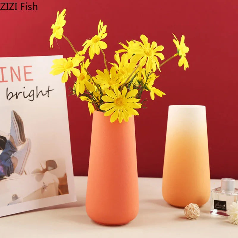Gradient Cylinder Ceramic Vase