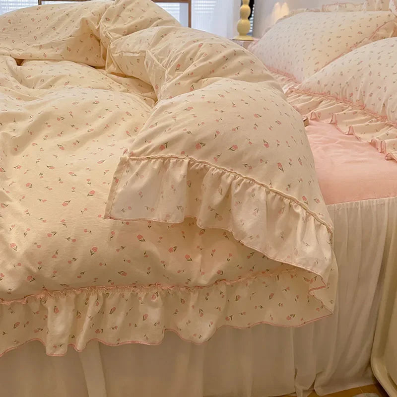 Printed Lace Bedding Set