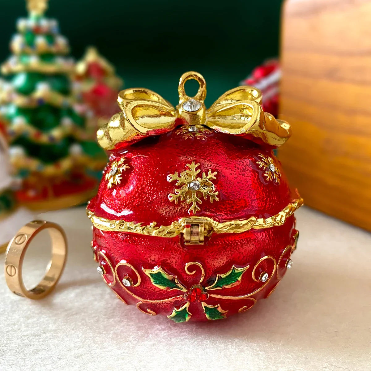 Metal Crystal Bell Trinket
