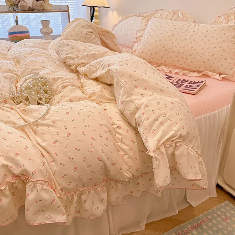 Printed Lace Bedding Set