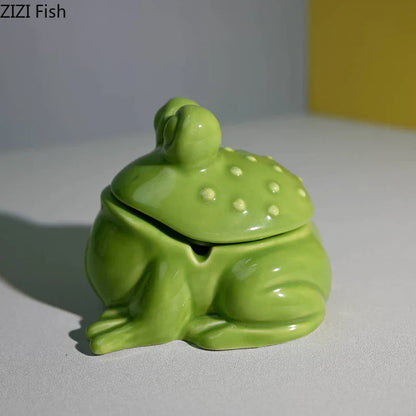 DecorBites™ Frog Ceramic Ashtray with Lid - Windproof Smoking Accessory