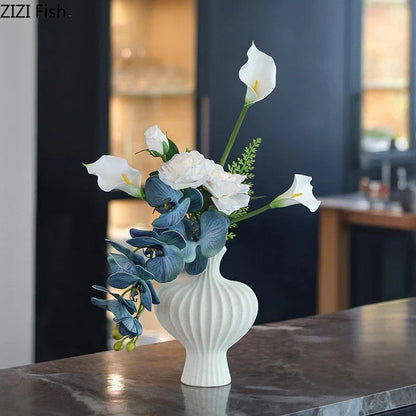 DecorBites™ Heart Ceramic Vase for Table Flowers Arrangement and Room Aesthetic Decor