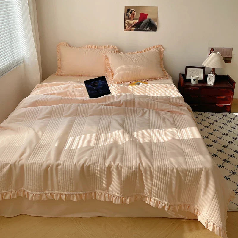 Ruffled Summer Quilt Set
