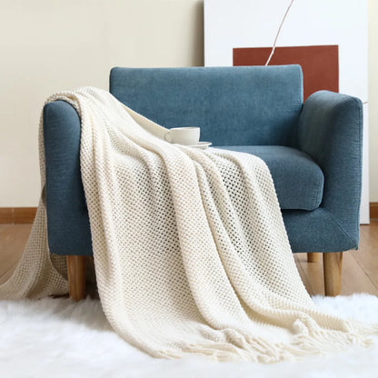 DecorBites™ Knitted Nordic Sofa Blanket - Soft Wool Blend Bed End Towel for Hotel Bedroom Decor