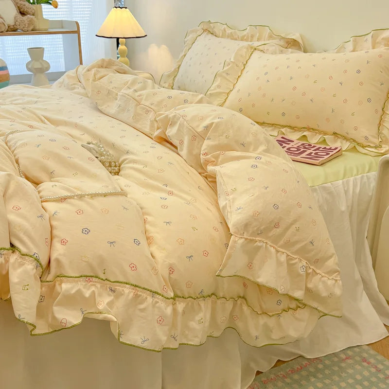 DecorBites™ Korean Princess Floral Print Bedding Set in Washed Cotton for Girls