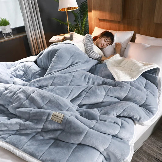 DecorBites™ Cozy Coral Fleece Double Blanket for Beds - Super Soft Plush Quilt