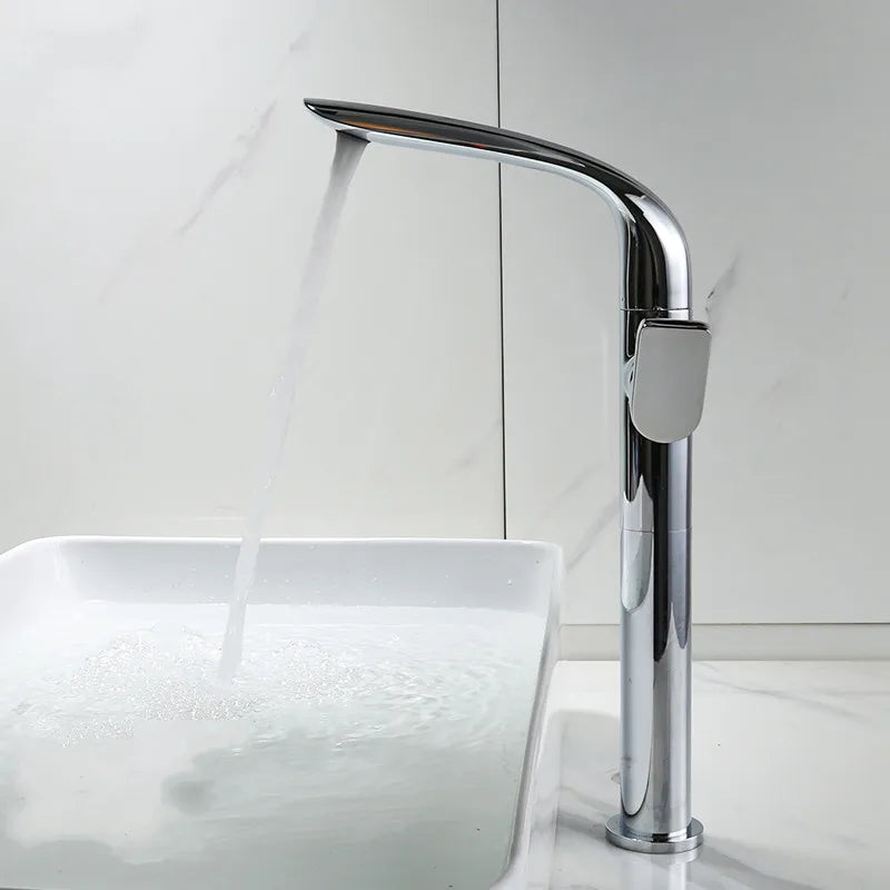DecorBites™ Basin Faucet: Brass Black Bathroom Mixer Tap, Single Handle Hot Cold Lavatory Faucet