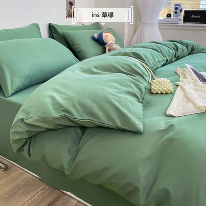 DecorBites™ Comfort King Size Bedding Set: Soft Duvet Cover & Pillowcases, Affordable & Durable