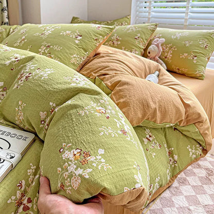 DecorBites™ Cotton Flower Printed Comforter Set: Breathable Double-Layer Yarn, Soft Bedding for Girls