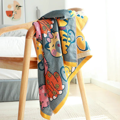 DecorBites™ Cute Cat Bath Towel - Absorbent & Quick-Drying
