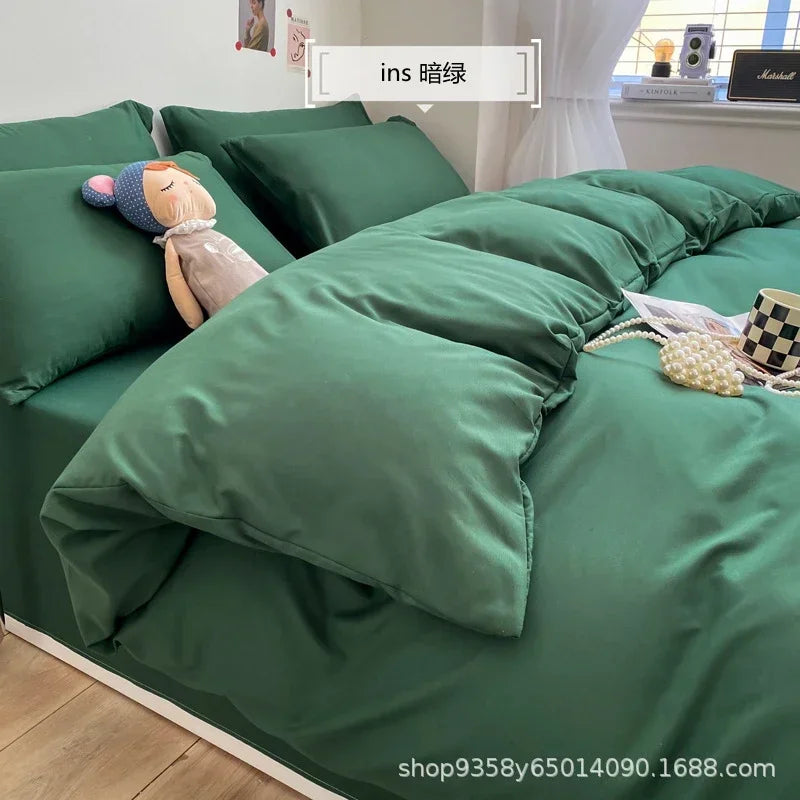 DecorBites™ Comfort King Size Bedding Set: Soft Duvet Cover & Pillowcases, Affordable & Durable