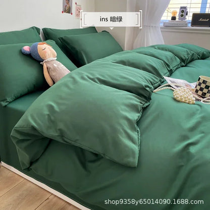 DecorBites™ Comfort King Size Bedding Set: Soft Duvet Cover & Pillowcases, Affordable & Durable