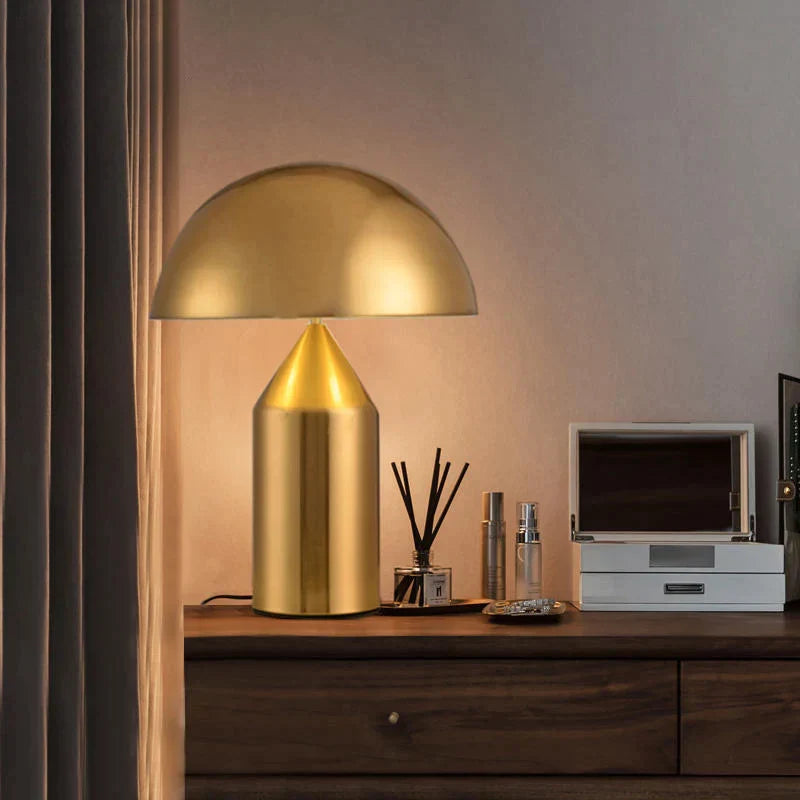 Iron Jellyfish Table Lamp