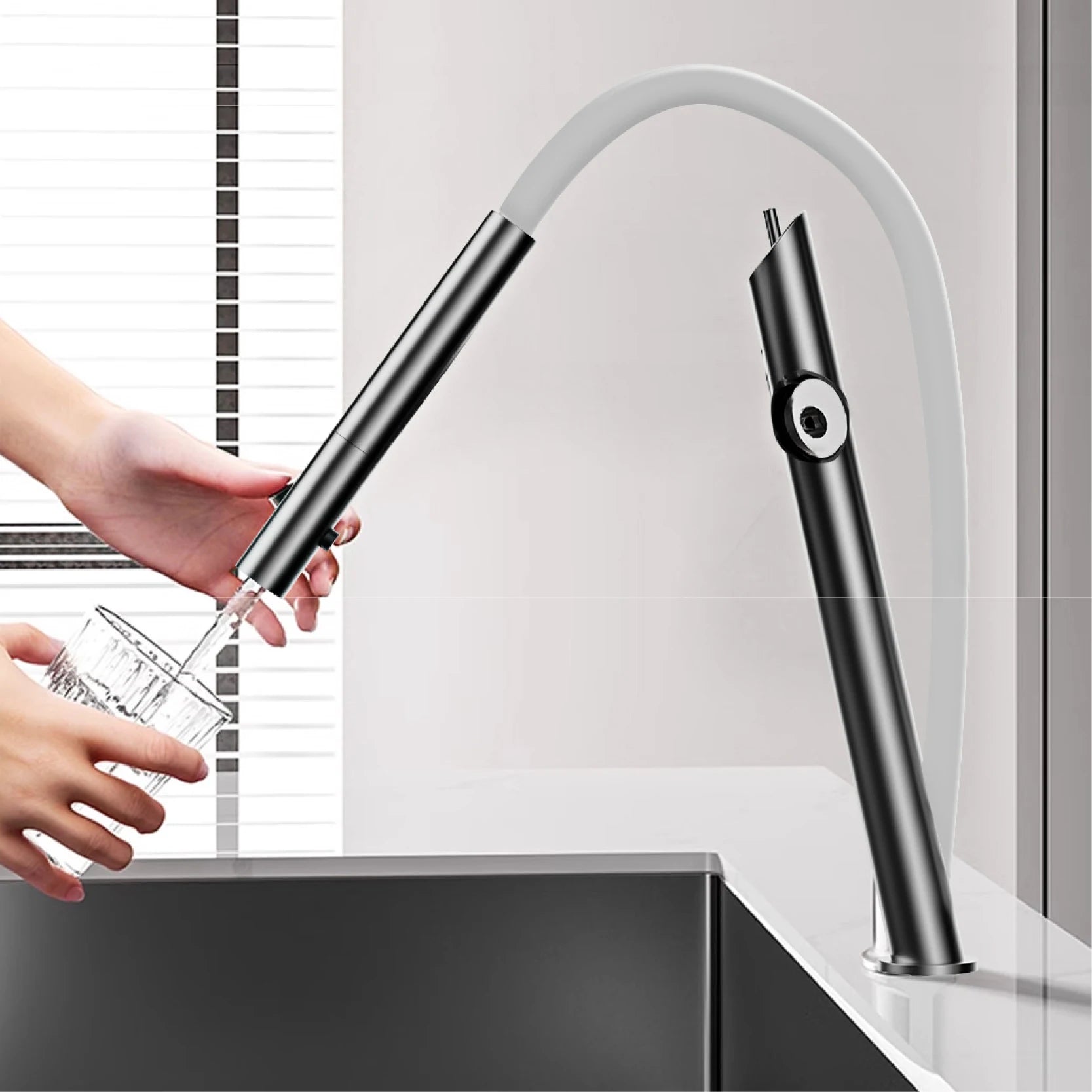 Black Pull-Out Kitchen Faucet Single-Lever Control