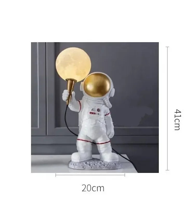 Iron Art Desk Lamp