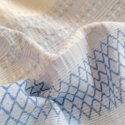 DecorBites™ Cotton Jacquard Fitted Sheet Set with 2 Pillowcases, Dustproof & Anti-Slip
