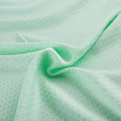 DecorBites™ Bamboo Fiber Cooling Summer Blanket: Lightweight Diamond Quilt Duvet