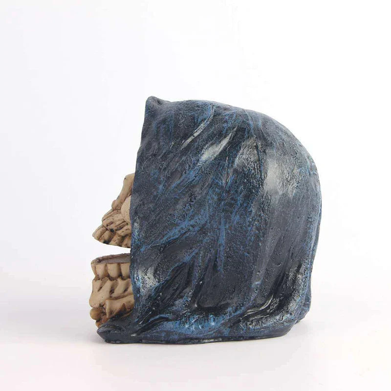Resin Gothic Skull Statue