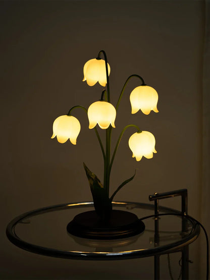 DecorBites™ LED Flower Table Lamp - Decorative Desk Light for Bedroom, Living Room, Study