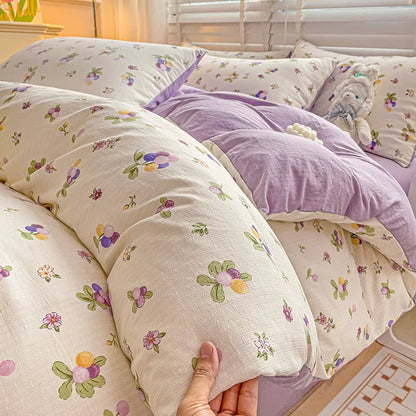 DecorBites™ Cotton Flower Printed Comforter Set: Breathable Double-Layer Yarn, Soft Bedding for Girls