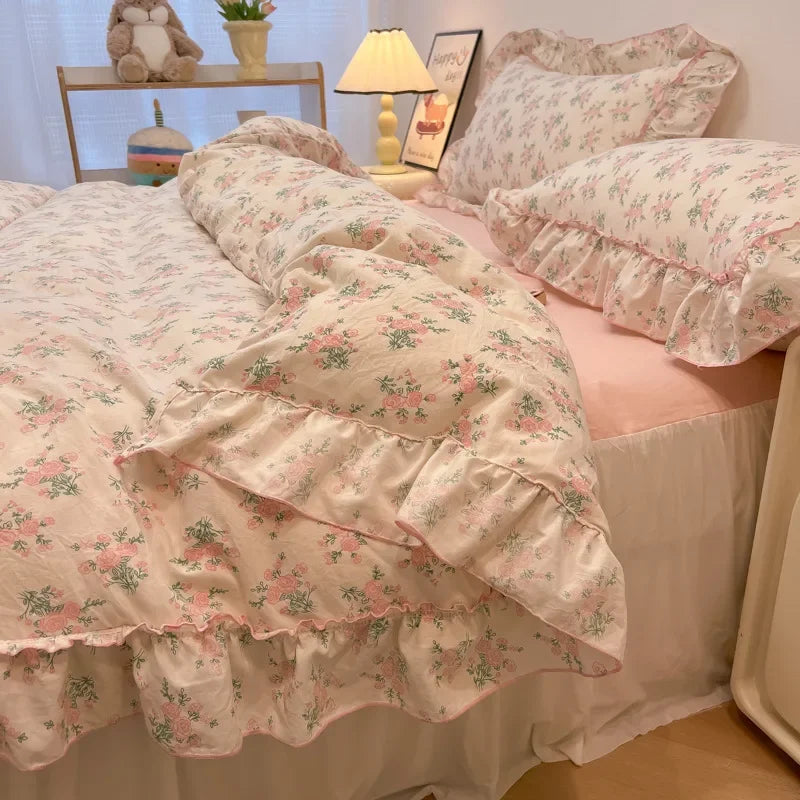Printed Lace Bedding Set