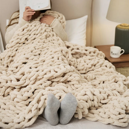 DecorBites™ Cozy Chenille Chunky Knit Blanket - Soft Decorative Throw for Bed, Sofa, Living Room - Summer Quilt or Rug Alternative