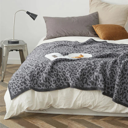 DecorBites™ Cozy Leopard Print Knitted Blanket - Winter Faux Fur Microfiber Throw