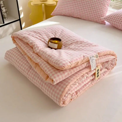 Pink and white gingham cotton summer quilt with soybean fiber filling and soft plush texture for bedroom decorbites cotton summer use