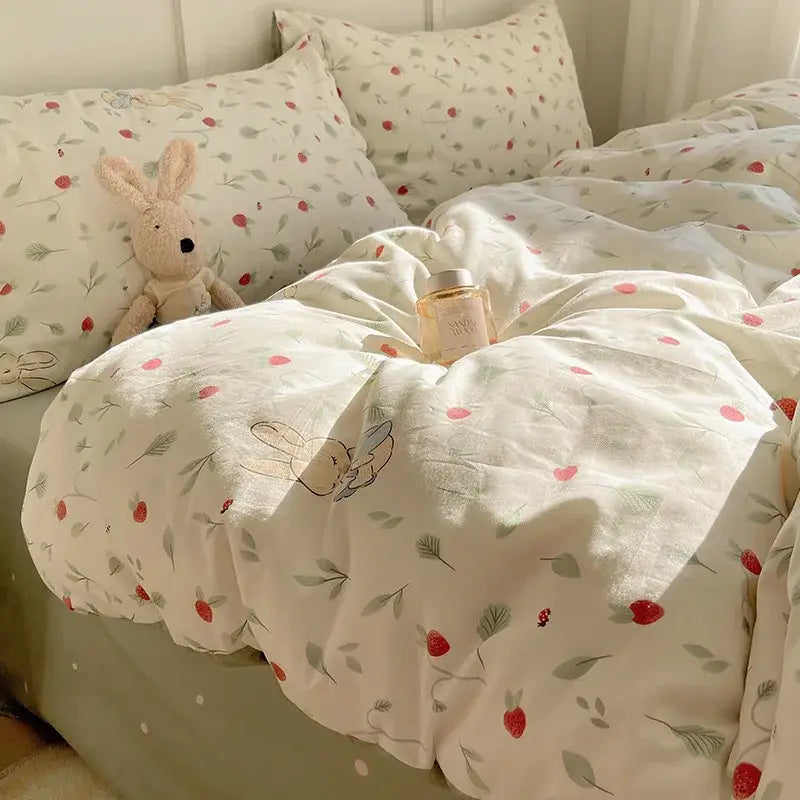 Cream-colored bedding set with delicate strawberry leaf pattern in soft cotton decorbites cotton cartoon printed fabric