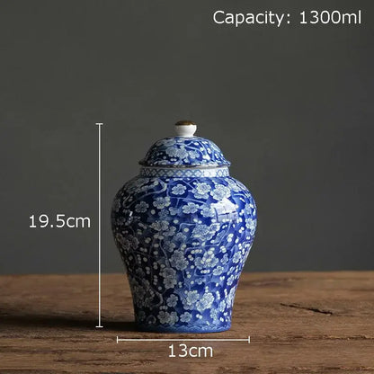 Blue and white porcelain jar with floral pattern gold plating and matching lid for living room decor