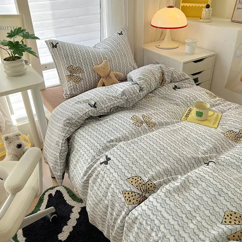 White duvet set with gray wavy stripes and tan polka-dot bows from decorbites cartoon printed bedding sets collection